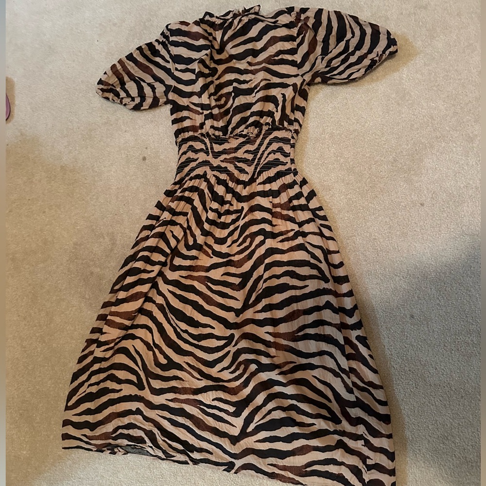 J Crew Smocked Waist Cotton Dress in Zebra Print Size XXS - Picture 4 of 6